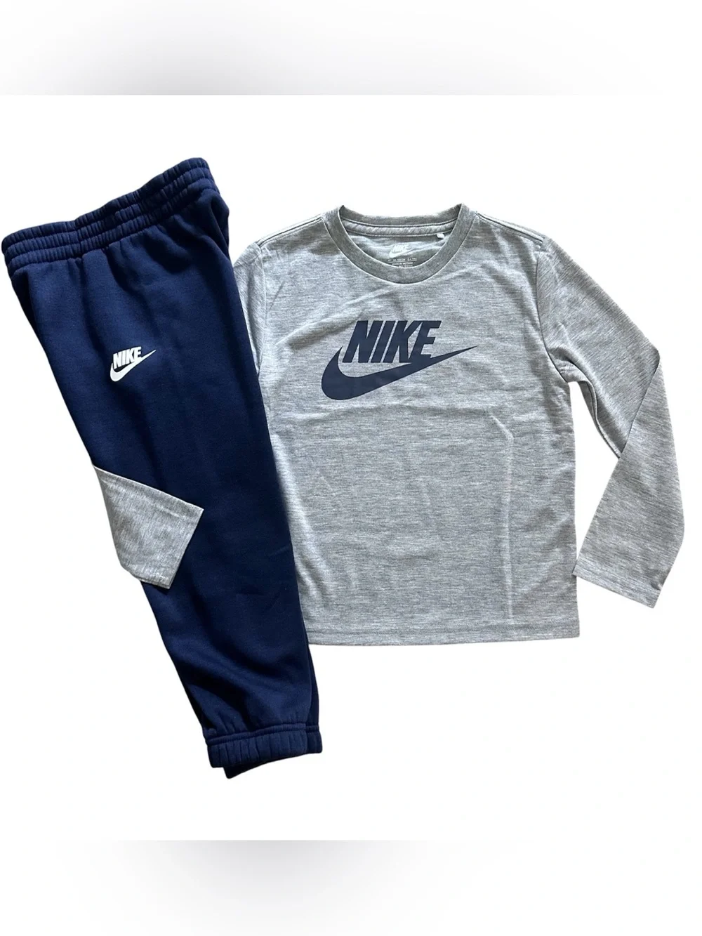 Nike Boys 4T Outfit Long Sleeve Tee Puffer Vest Jogger Pants Toddler Blue NWT - Picture 2 of 6